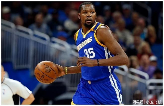 在球员阵容 在球员阵容