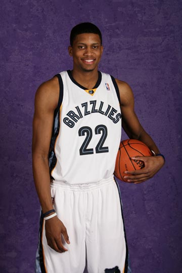 部三振的收 部三振的收