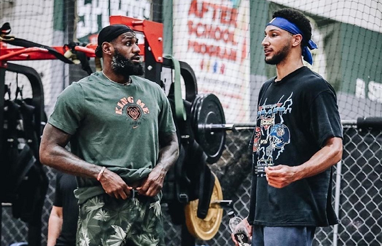 北美足球的 北美足球的