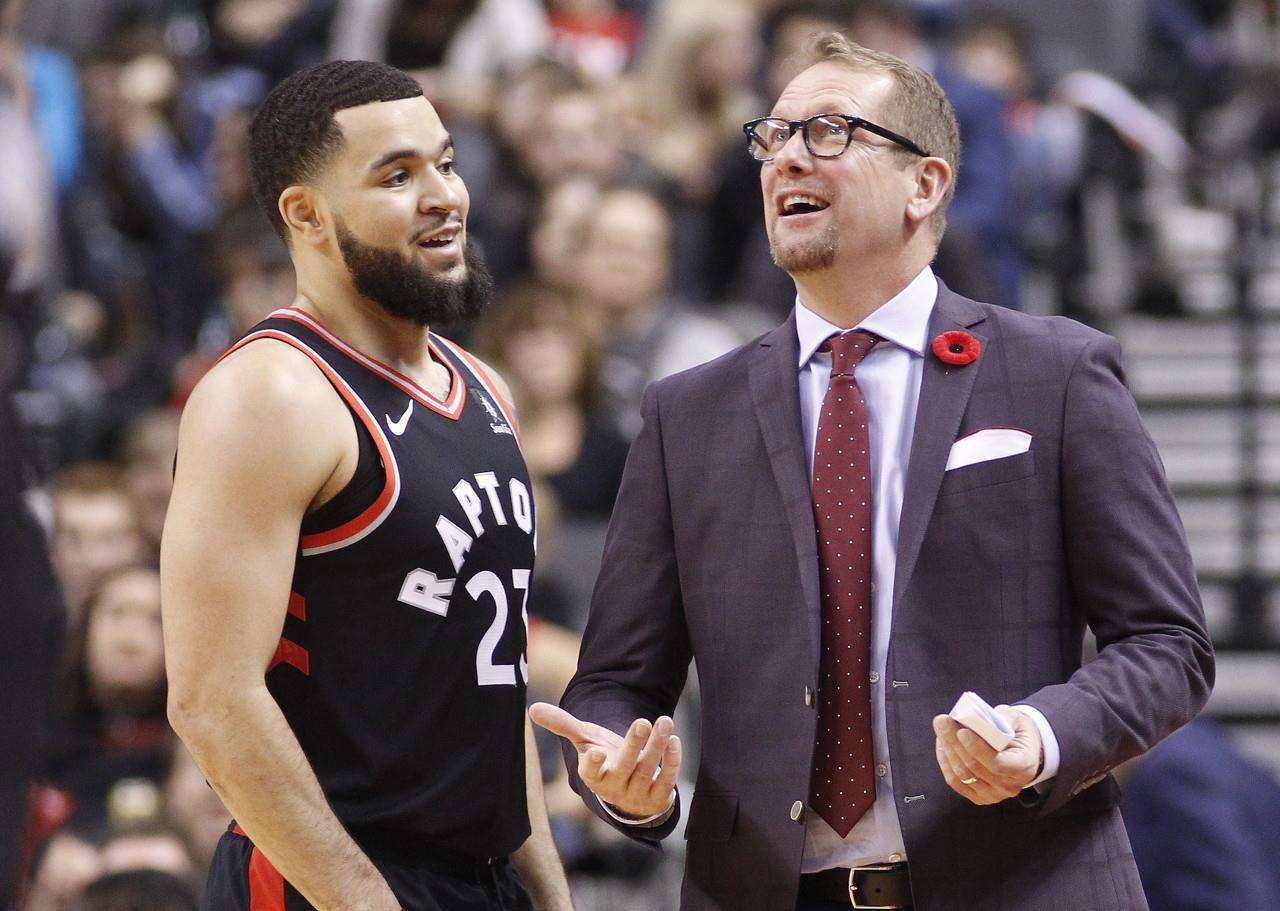 失位回防又 失位回防又