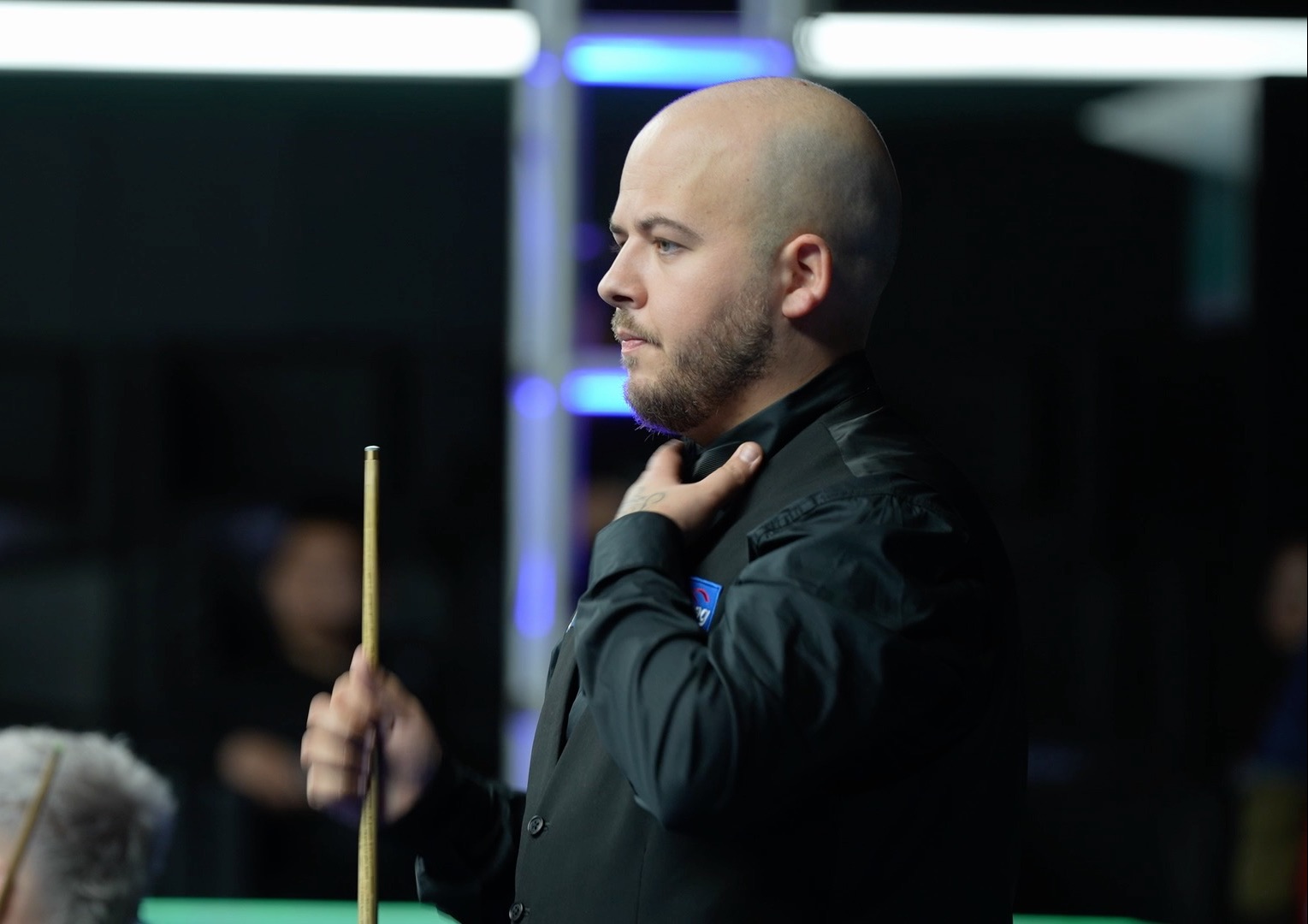 队的反复主 队的反复主